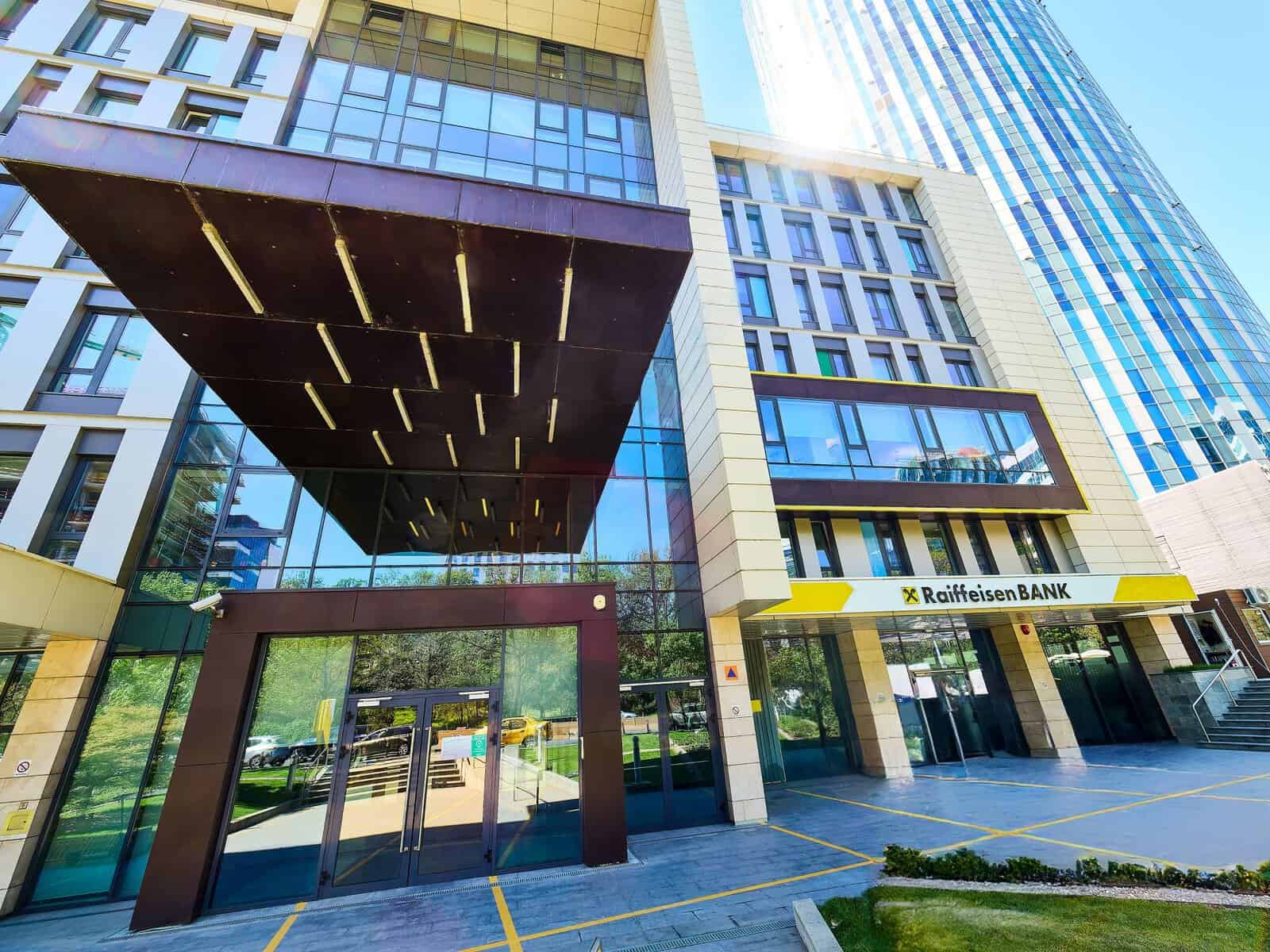 Acord de cooperare bancară pentru extinderea companiilor în regiune