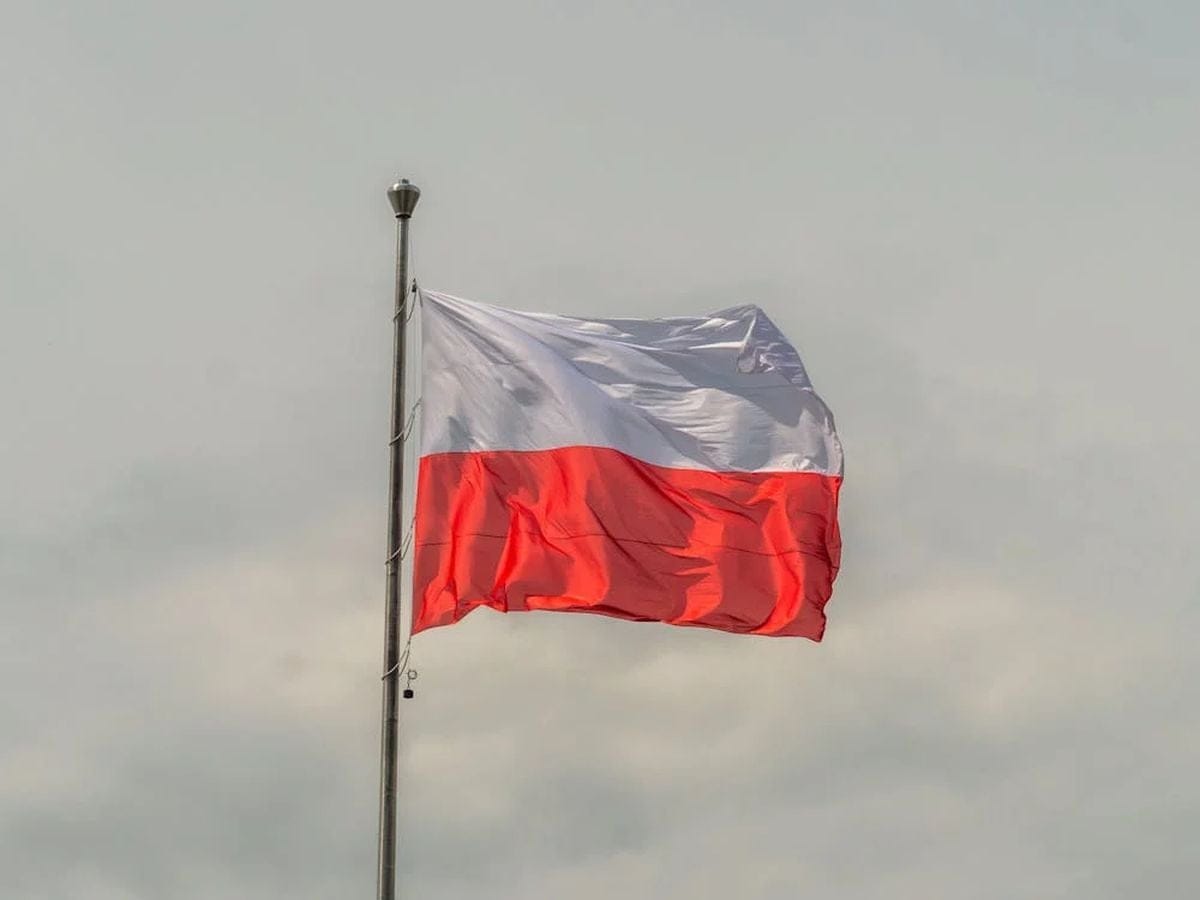 Atac cu cuțitul la o mănăstire din Polonia: un preot a murit și patru persoane au fost rănite