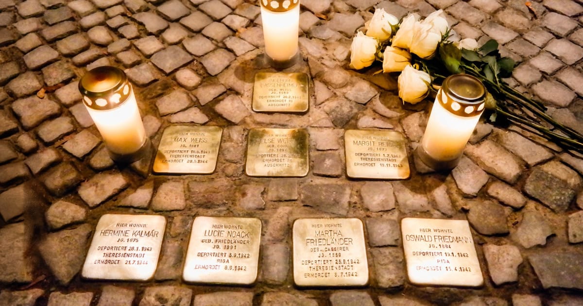 Consiliul local din Heidenau a interzis instalarea de noi plăci comemorative dedicate victimelor Holocaustului