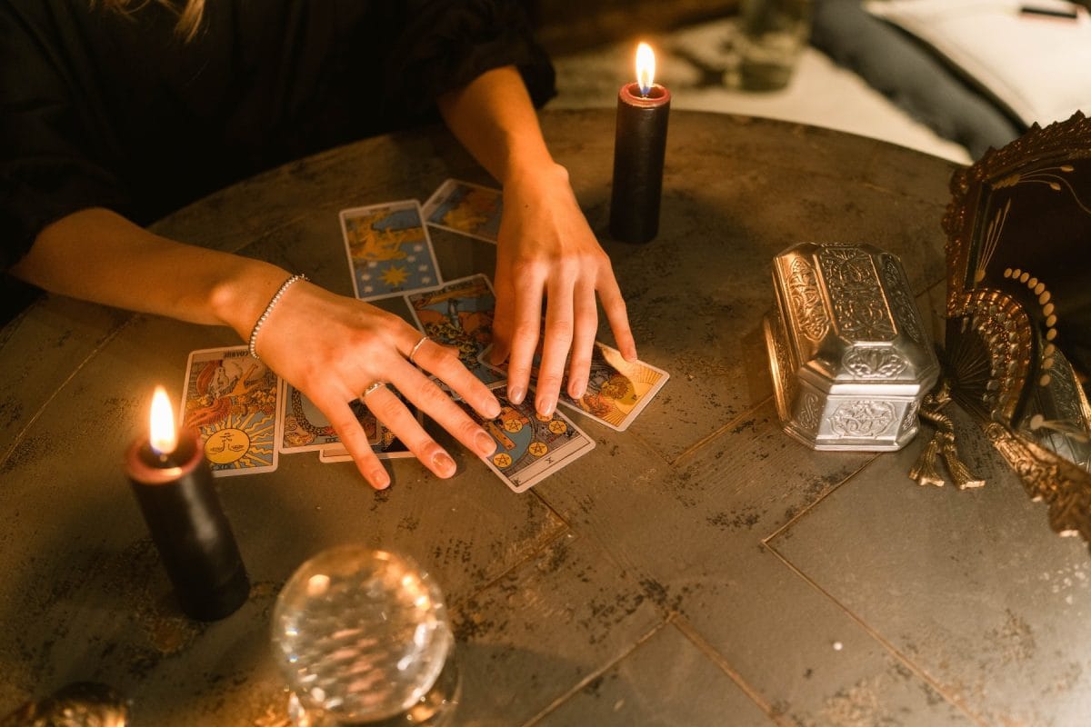 Studii asupra miturilor și ritualurilor locale din Buzău