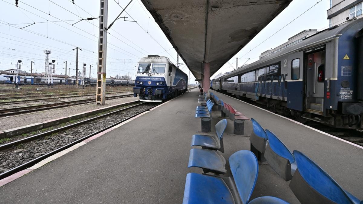 Modificări în circulația trenurilor InterRegio din cauza lucrărilor în stația Târgu Jiu