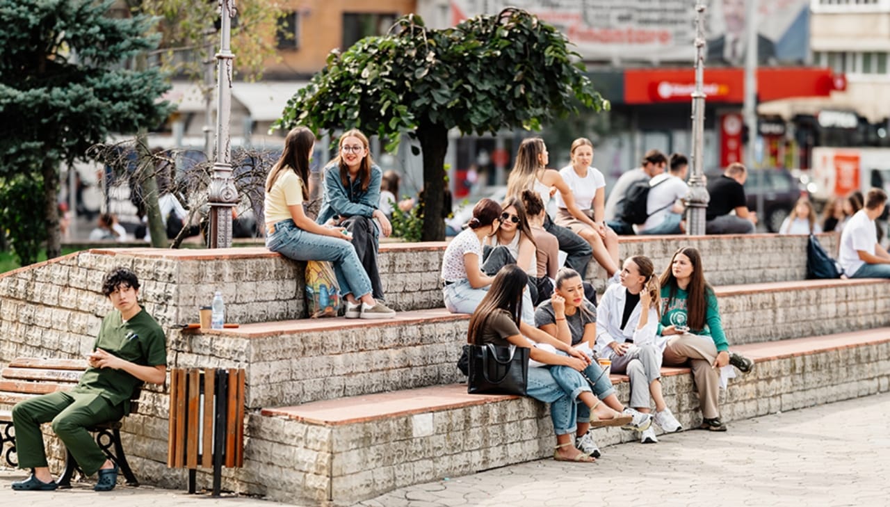 Provocările financiare și de cazare ale studenților români
