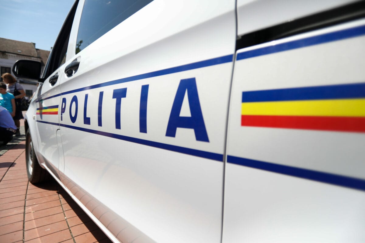 anchetă pentru vânzarea de lingouri falsificate în Arad