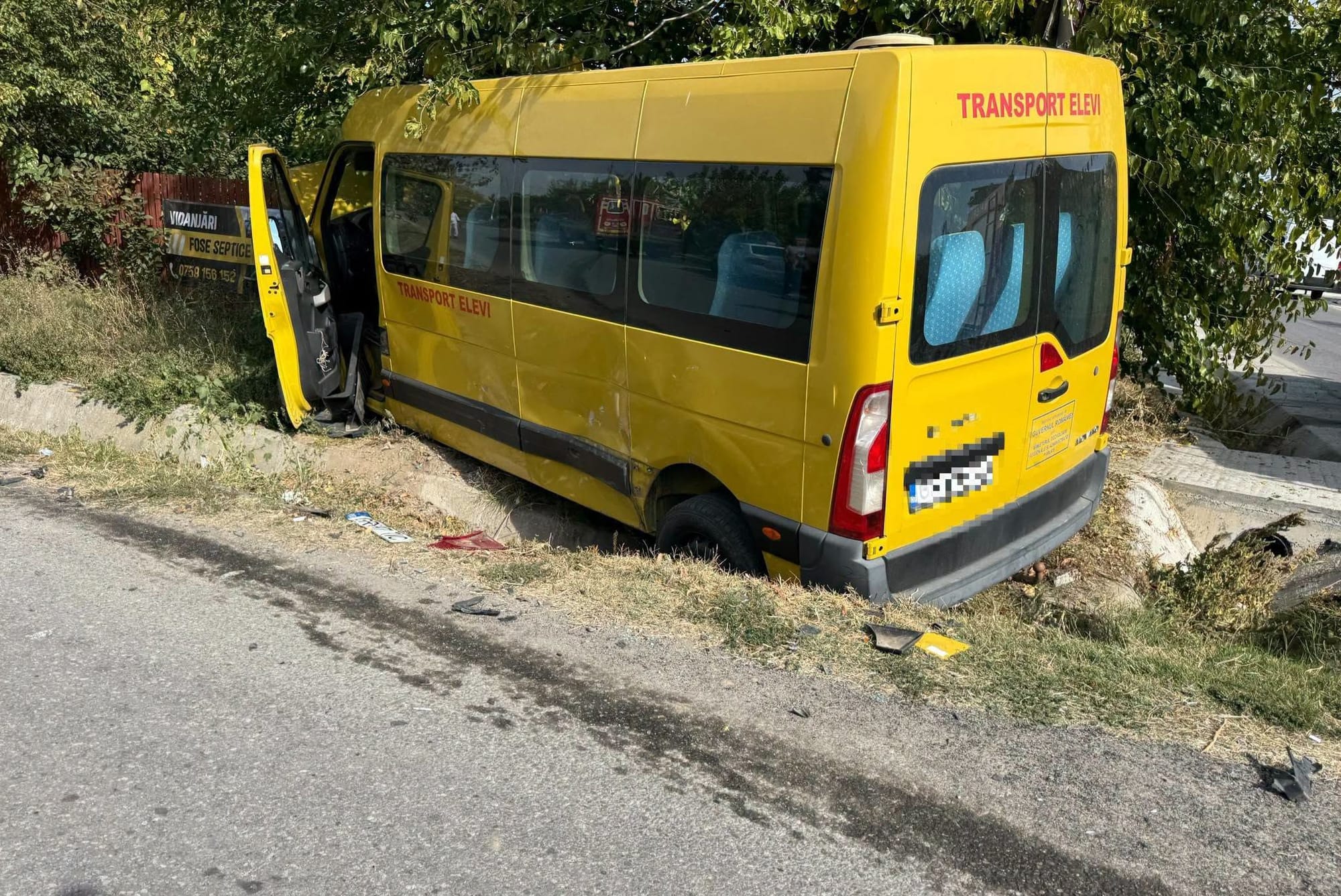 Accident rutier cu un microbuz școlar în județul Giurgiu