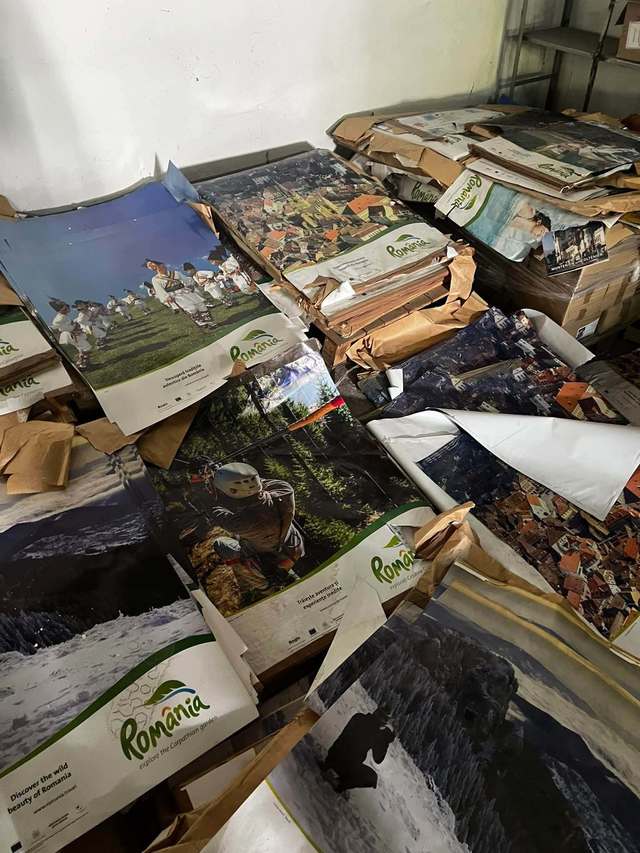 Sesizare la DNA privind contractul pentru albume turistice