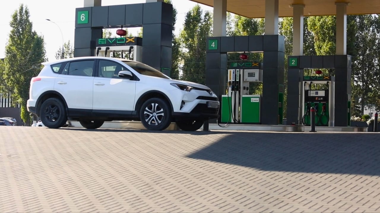 Avertisment privind aprovizionarea globală cu motorină