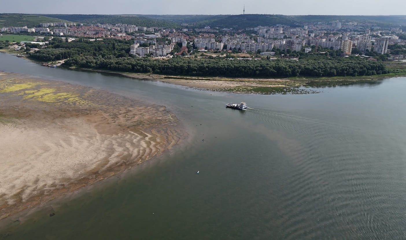 Blocaj al traficului de mărfuri pe Dunăre