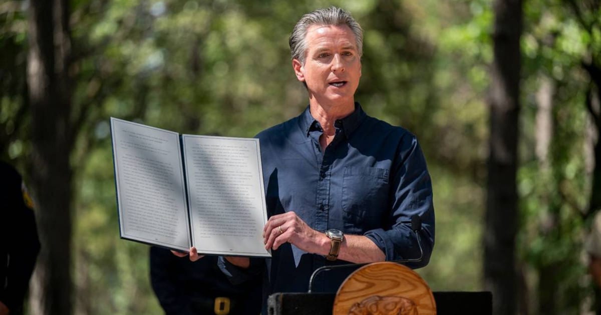 Disputa dintre California și Casa Albă privind terminologia AI