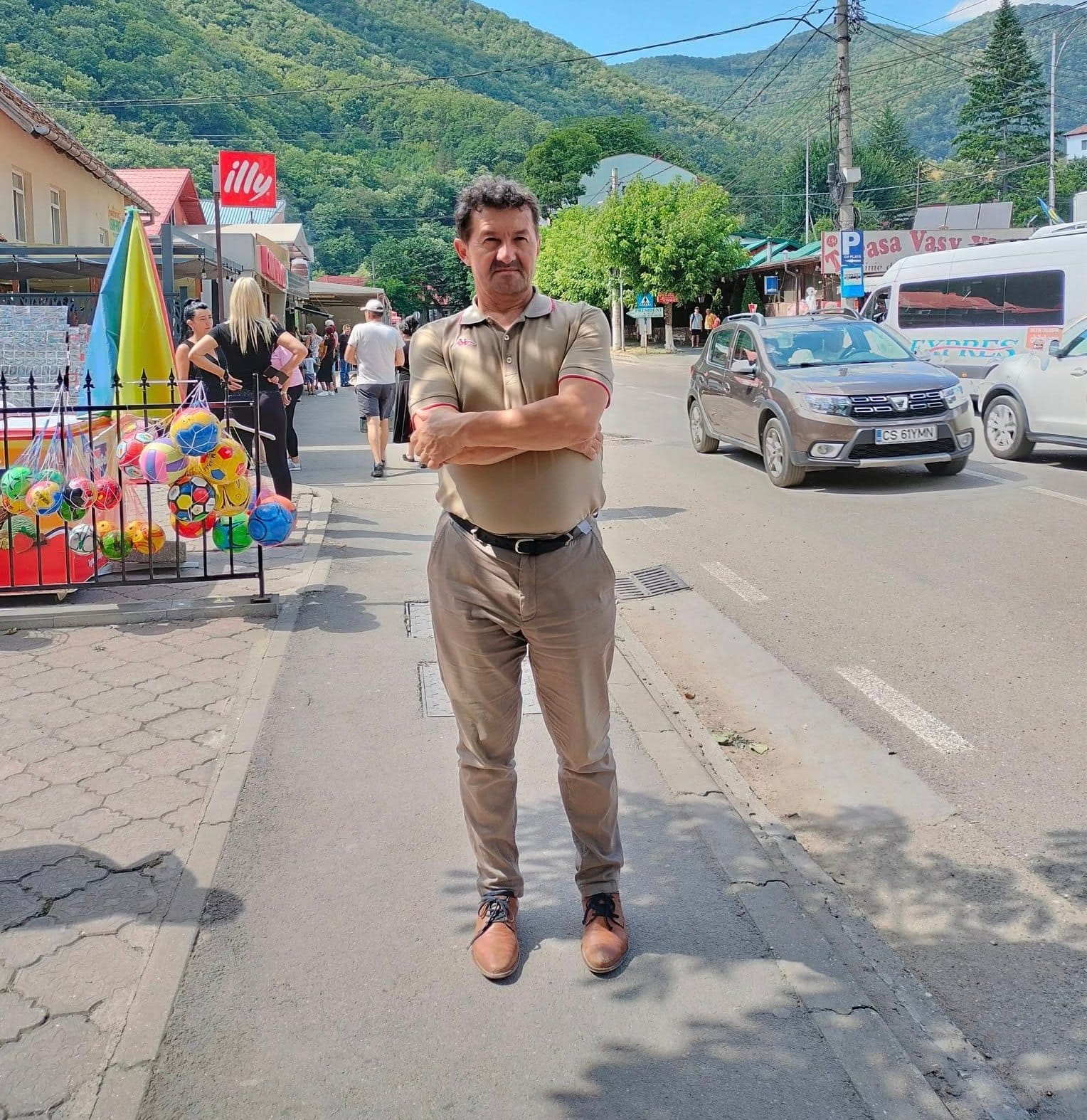 Fost director de școală trimis în judecată în Bihor