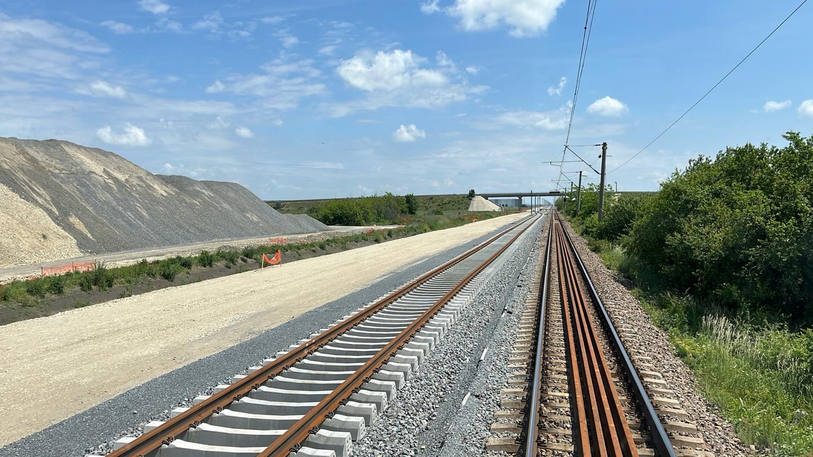 CFR lansează licitație pentru întreținerea infrastructurii feroviare