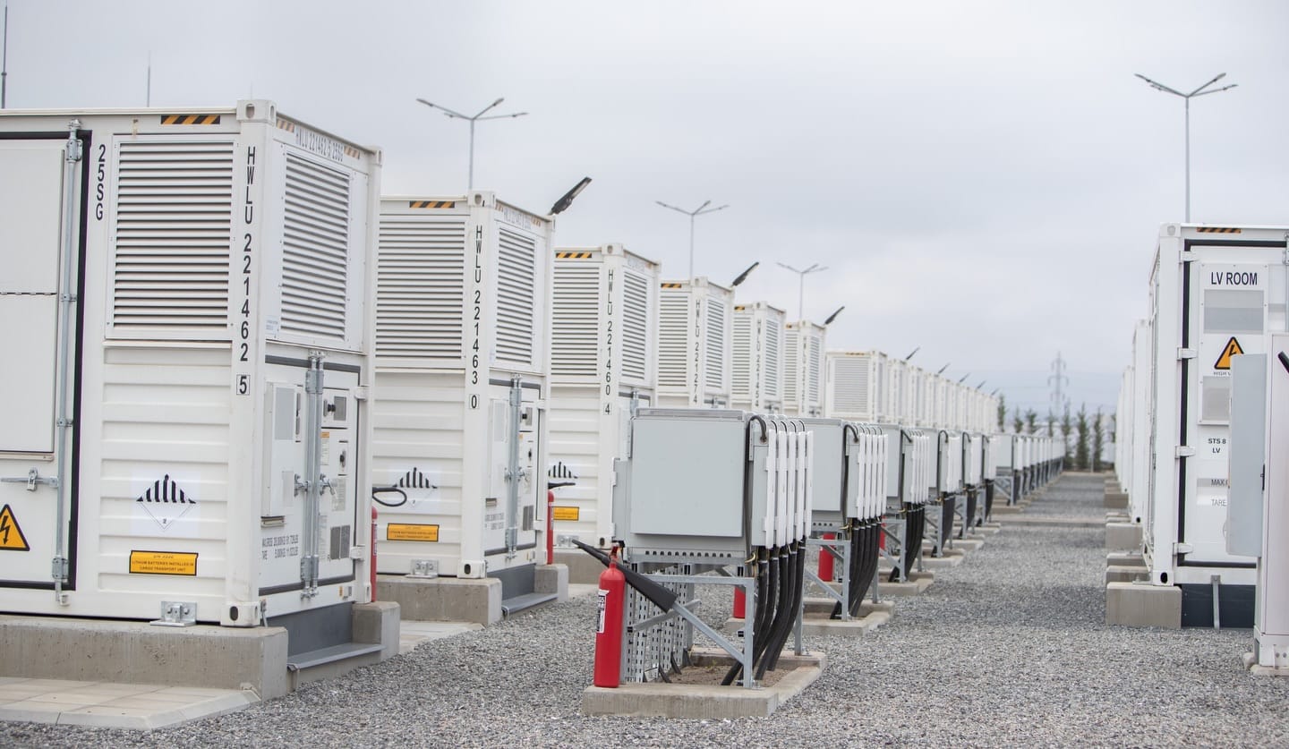 Evoluția capacităților de stocare a energiei electrice în România