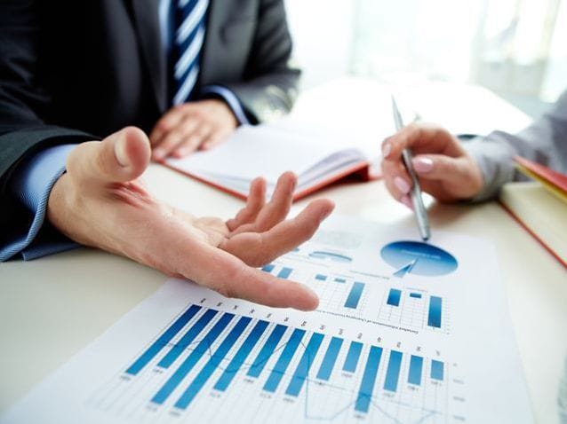 Evoluția deficitului comercial al României în primele opt luni