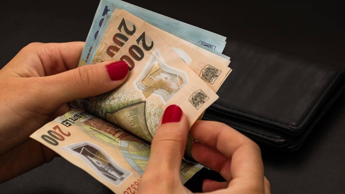 Noile condiții pentru indemnizația tinerilor din sistemul de protecție
