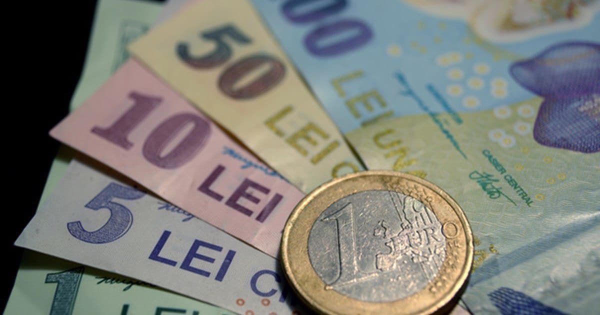 Evoluția cursului de schimb euro-leu pe piața interbancară