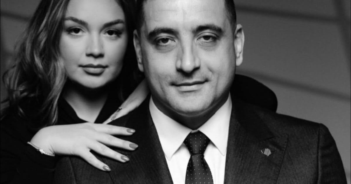 George Simion și soția sa anunță extinderea familiei