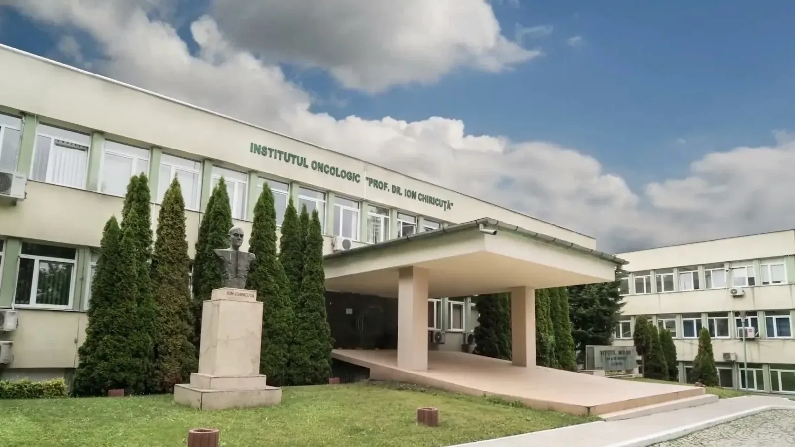 Inițiative de screening și conștientizare împotriva cancerului în România