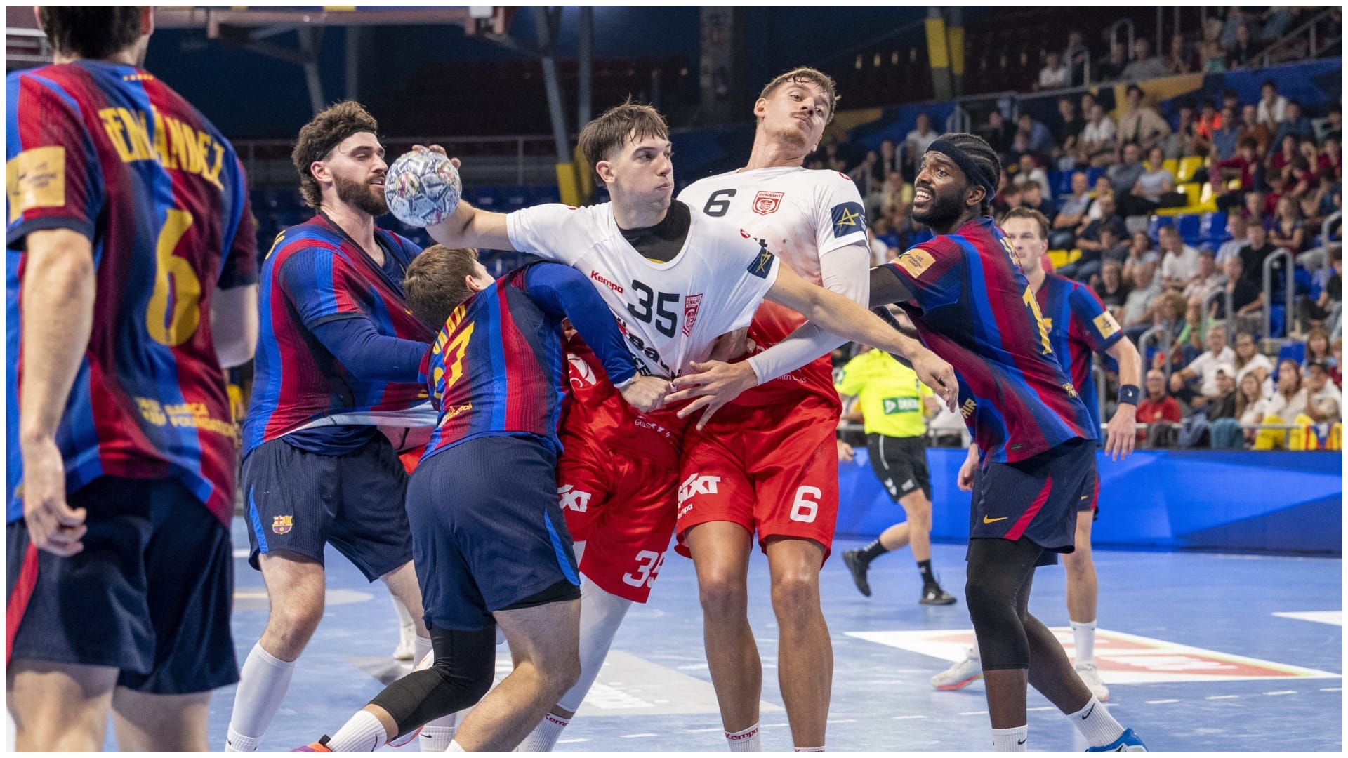 Dinamo primește în Sala Polivalentă echipa Barcelonei