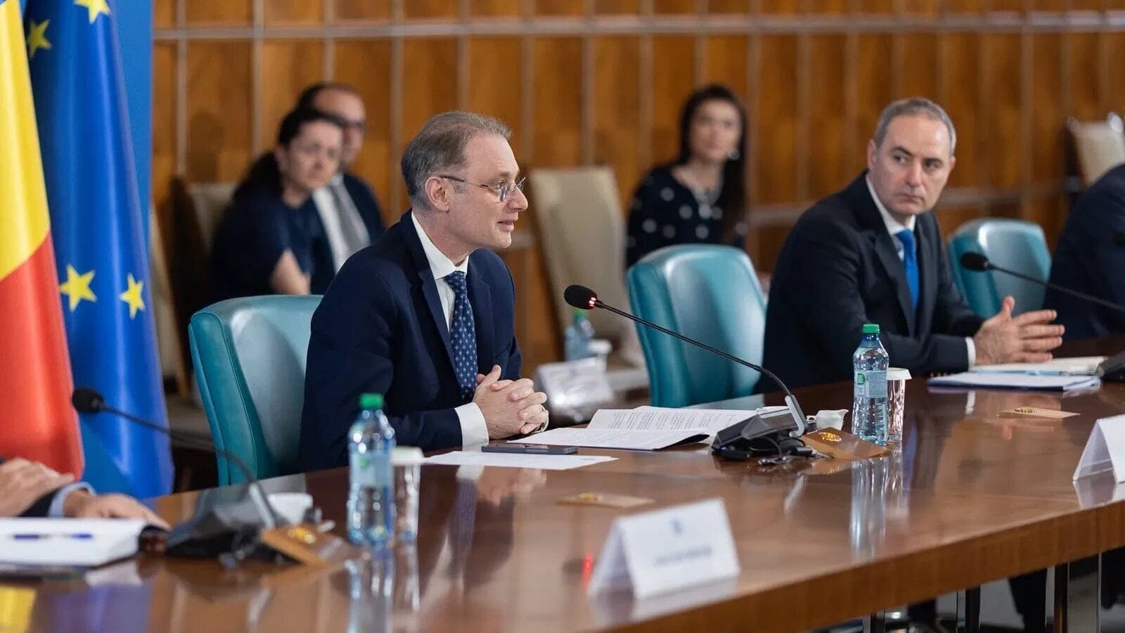 Discuții privind rectificarea bugetară și situația finanțelor publice