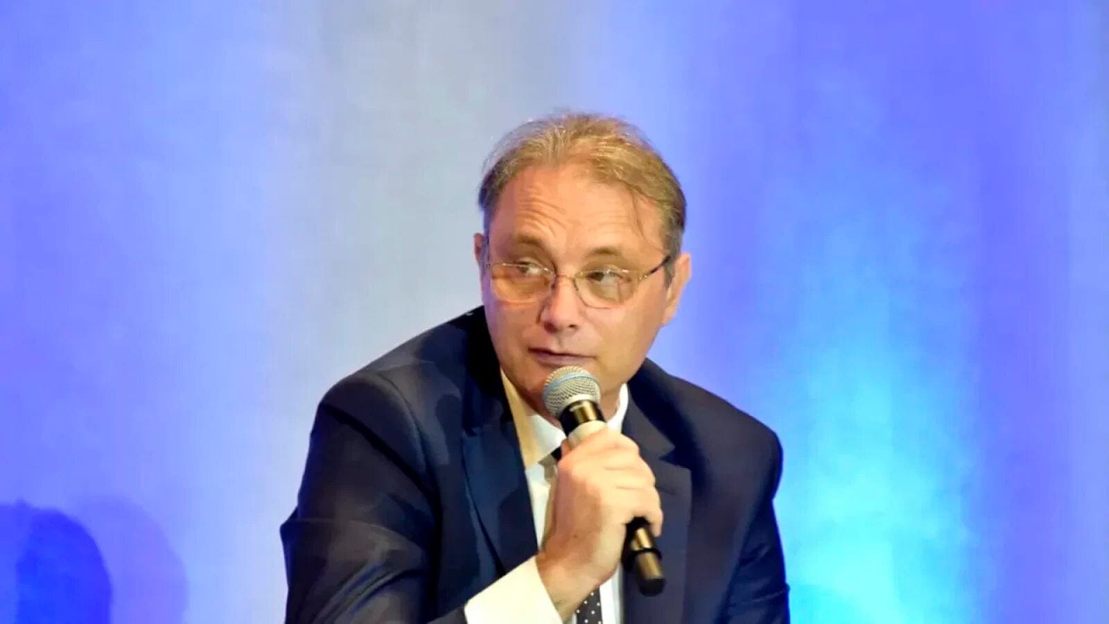 Profilul personal al premierului desemnat Luca Niculescu