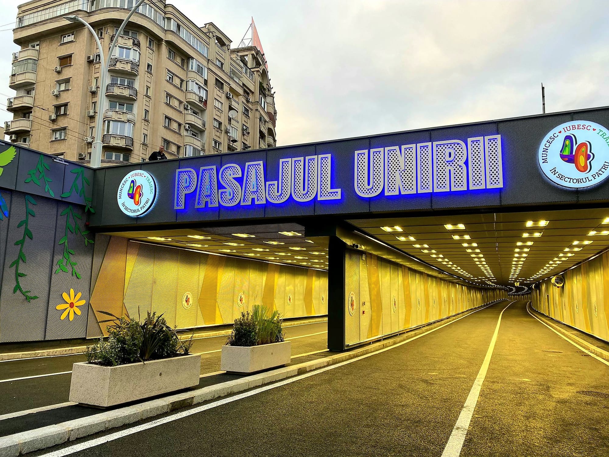 Accident rutier în Pasajul Unirii din București