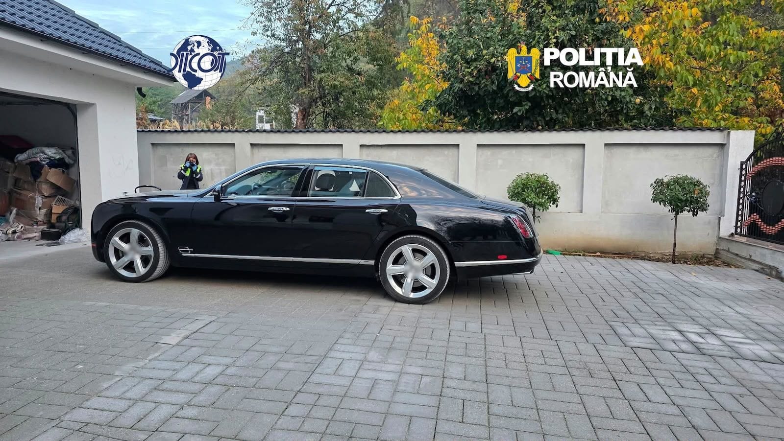 Percheziții DIICOT și FBI pentru importuri ilegale de autoturisme