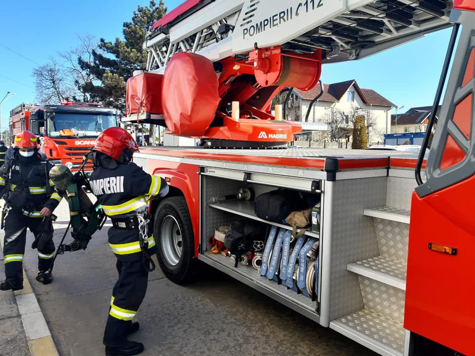 Accident cu substanțe chimice pe DN 72