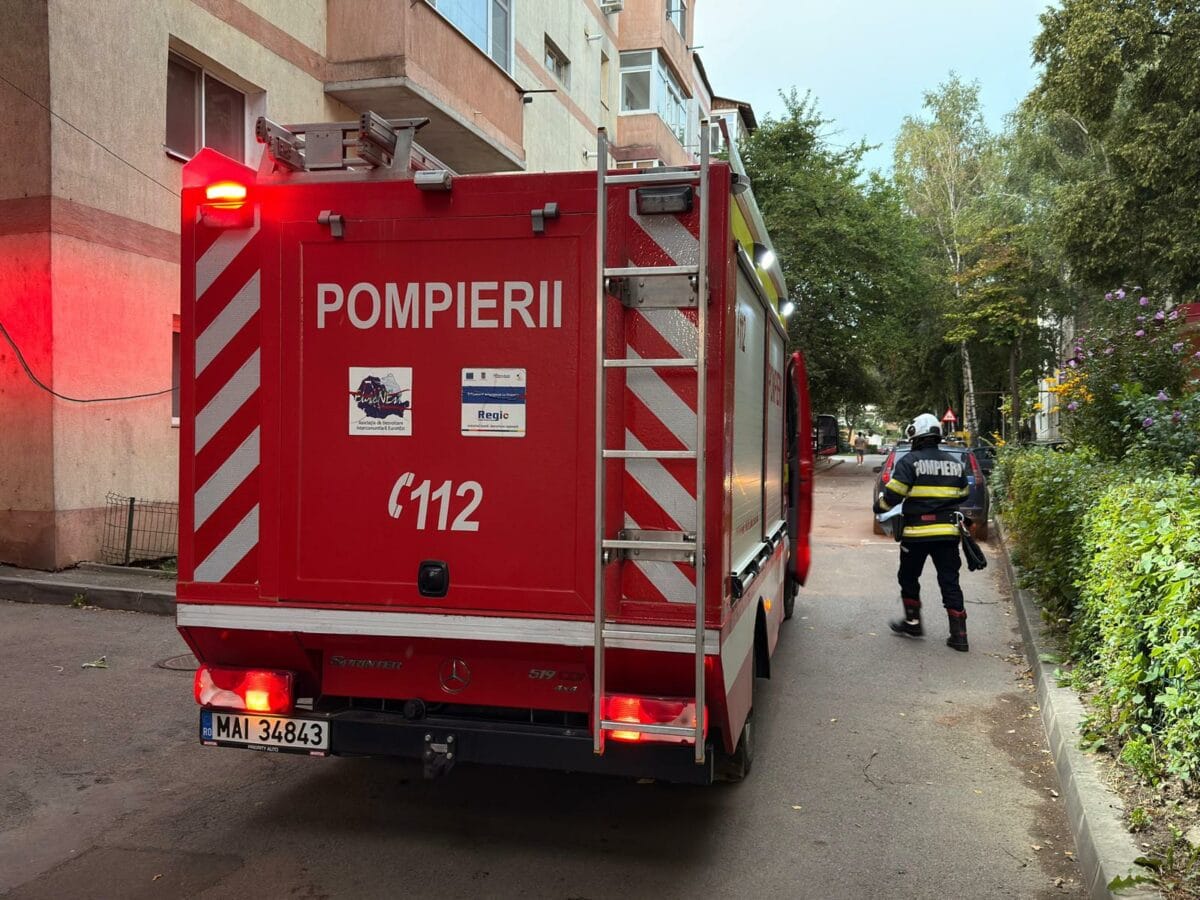 Intervenție a pompierilor în urma unui incendiu din Brăila