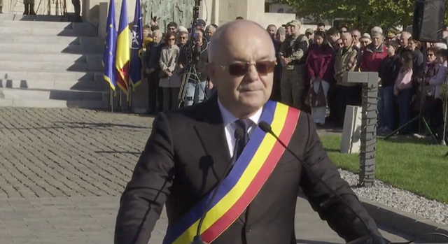 Mesajul primarului Emil Boc de Ziua Armatei Române