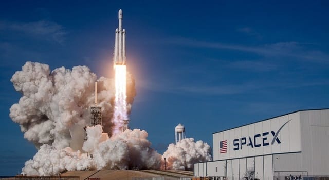 Planuri de finanțare SpaceX pentru infrastructura de inteligență artificială
