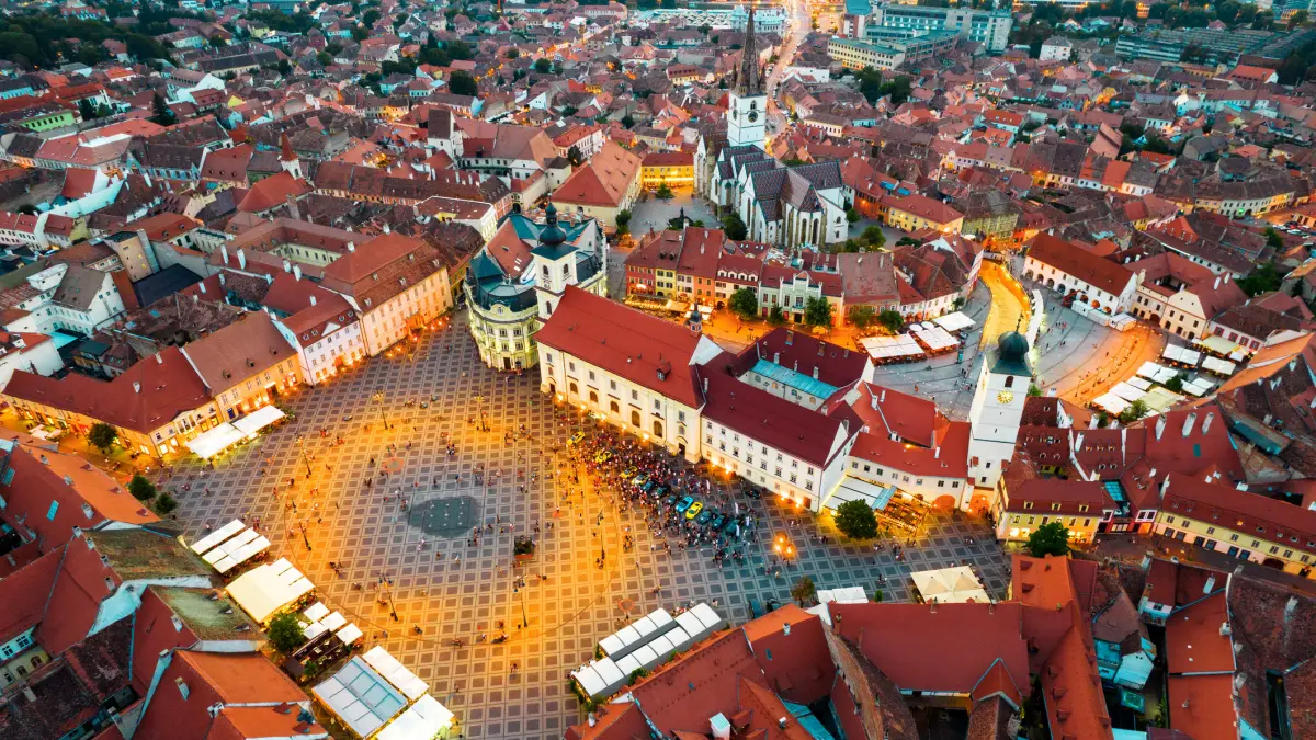 Efectele supraturismului în orașele Sibiu și Brașov