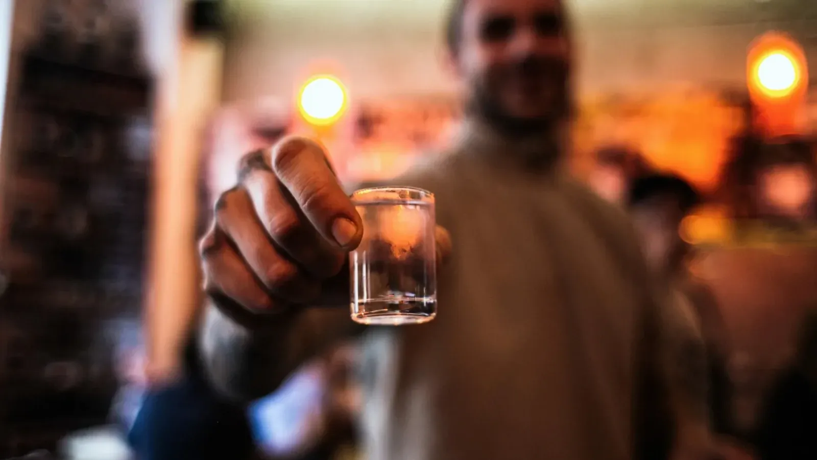 Analiza cheltuielilor lunare ale gospodăriilor din România
