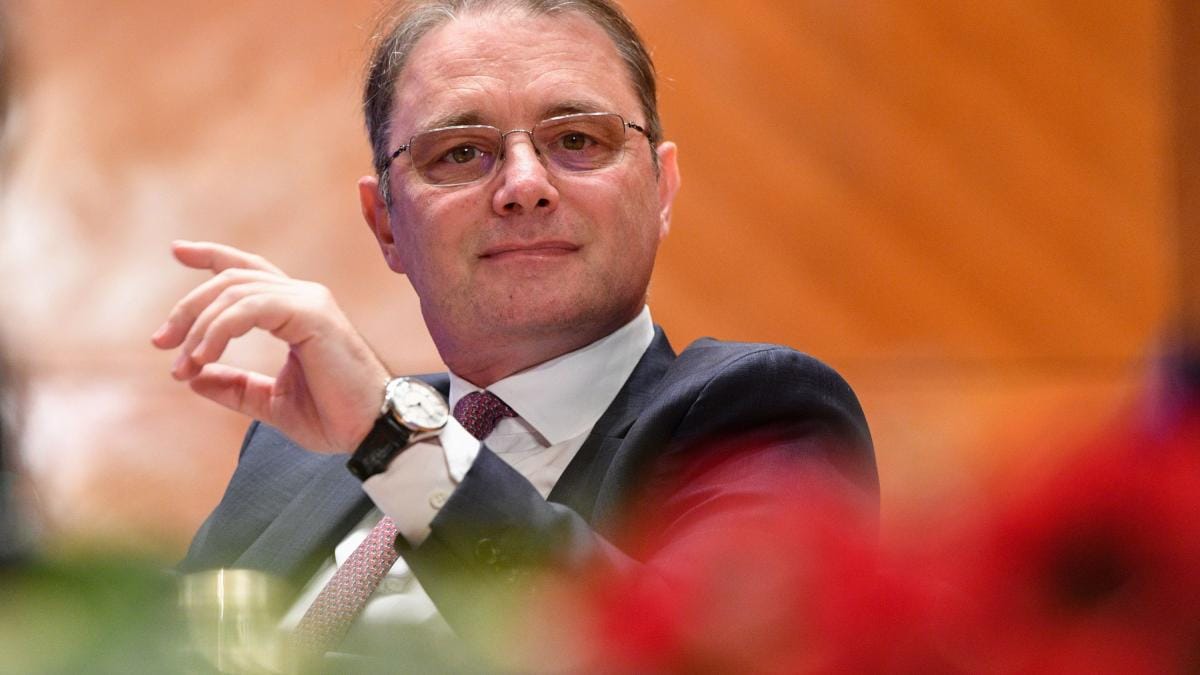 Poziția USR față de desemnarea lui Luca Niculescu