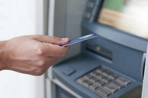 Propunere legislativă pentru retragerea de sume personalizate la ATM