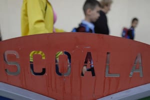 Programul școlar pentru Ziua Internațională a Educației