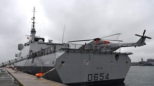 Percheziții DNA în cadrul unei anchete internaționale privind nave NATO