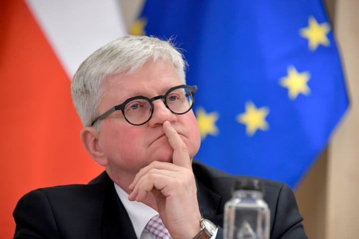 Demisia ambasadorului Poloniei în România pe fondul crizei politice