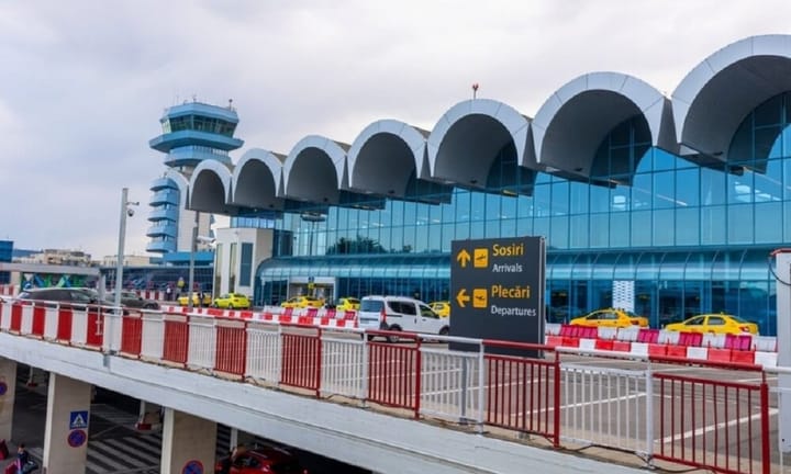 Exerciții de intervenție în caz de accidente aviatice în București