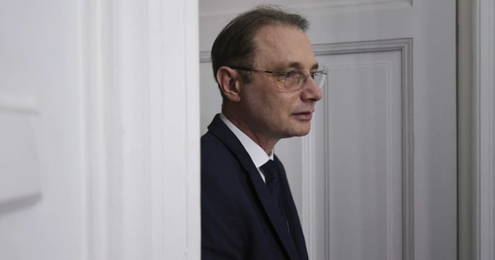 Analiza presei ruse privind învestirea noului guvern