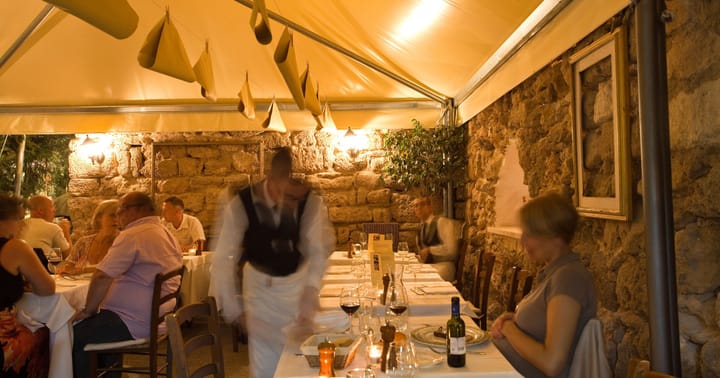 Experiment de limitare a dispozitivelor digitale în restaurante