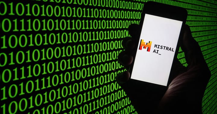 Mistral AI lansează noul model de inteligență artificială