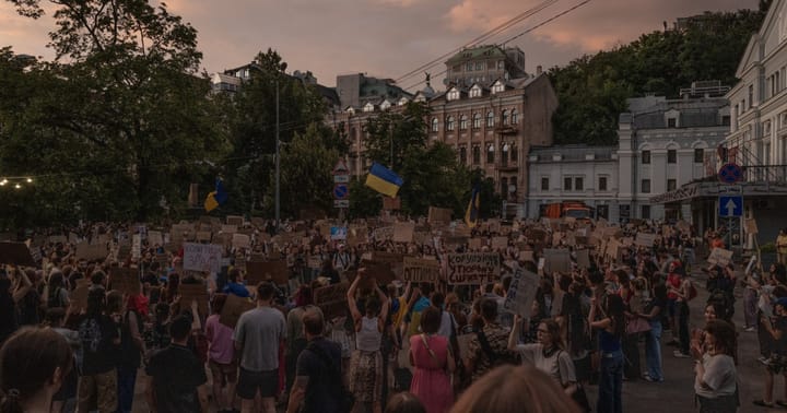 Proteste la Kiev pentru demisia primarului Vitali Klitschko