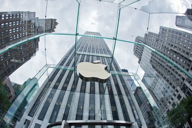 Apple introduce primul dispozitiv pentru locuința inteligentă
