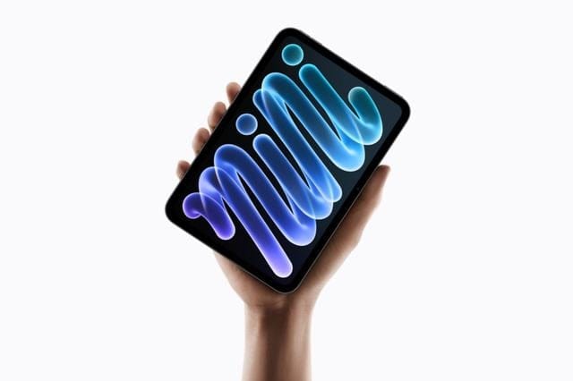 Apple prezintă noua generație de tablete iPad mini