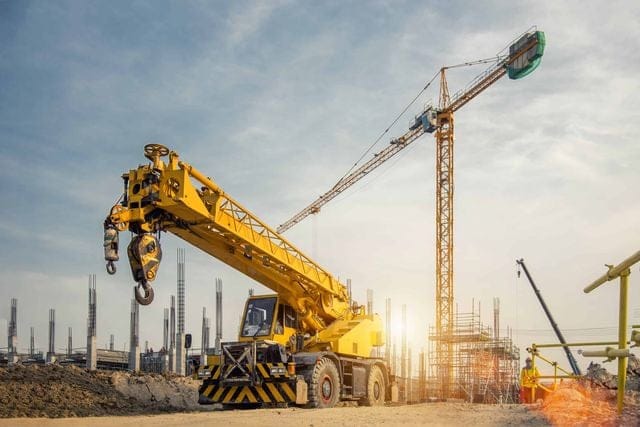 Evoluția volumului lucrărilor de construcții în primele opt luni
