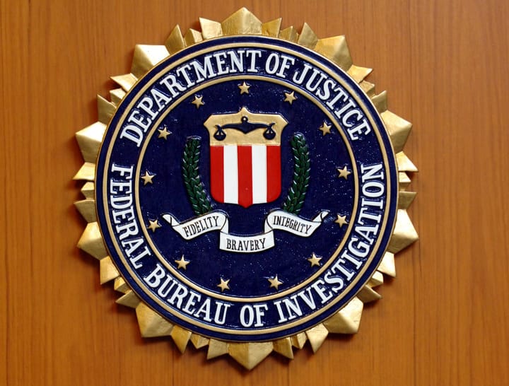 Proces privind concedierea unor angajați FBI