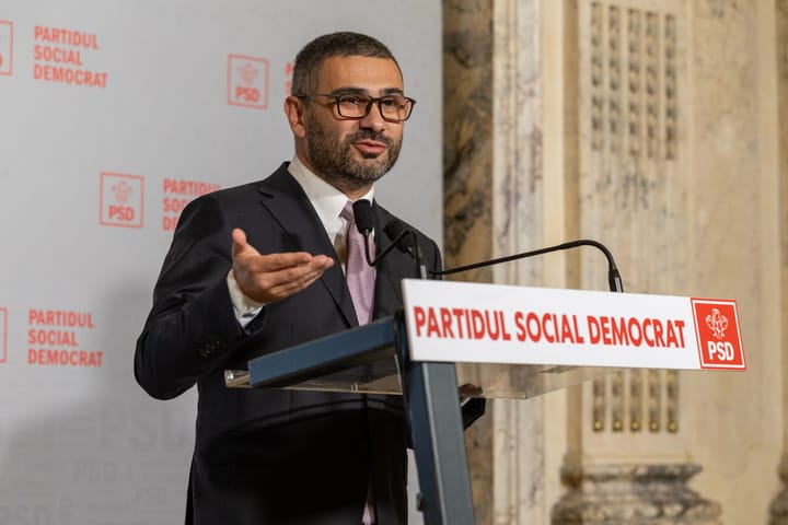 Controverse în Parlament privind zborurile private către Mykonos
