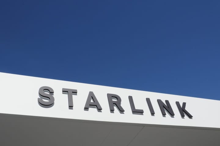 Intervențiile administrațiilor americane asupra serviciului Starlink