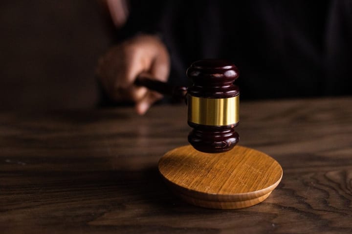Sentință definitivă pentru un chirurg din Craiova