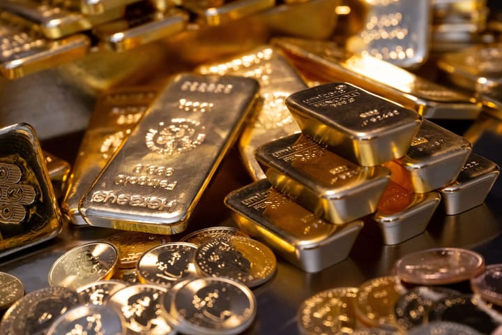 Fost oficial CIA implicat într-un dosar de fraudă
