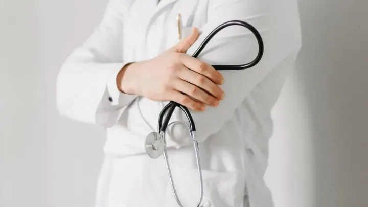 Contestații privind organizarea examenului de medic specialist